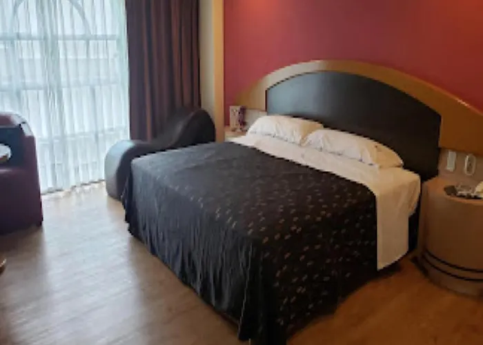 Hm Belices (adults Only) * Mexico City